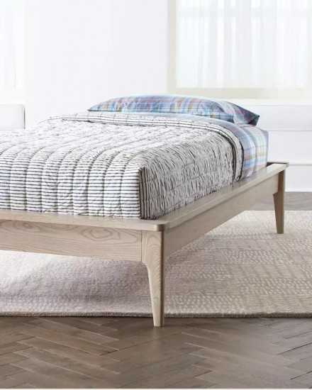 Cama modelo Victoria sin cabecera 2