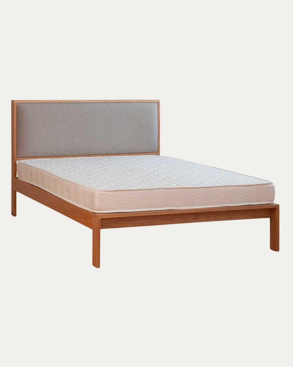 Cama modelo Bolivia de Madera VIVA