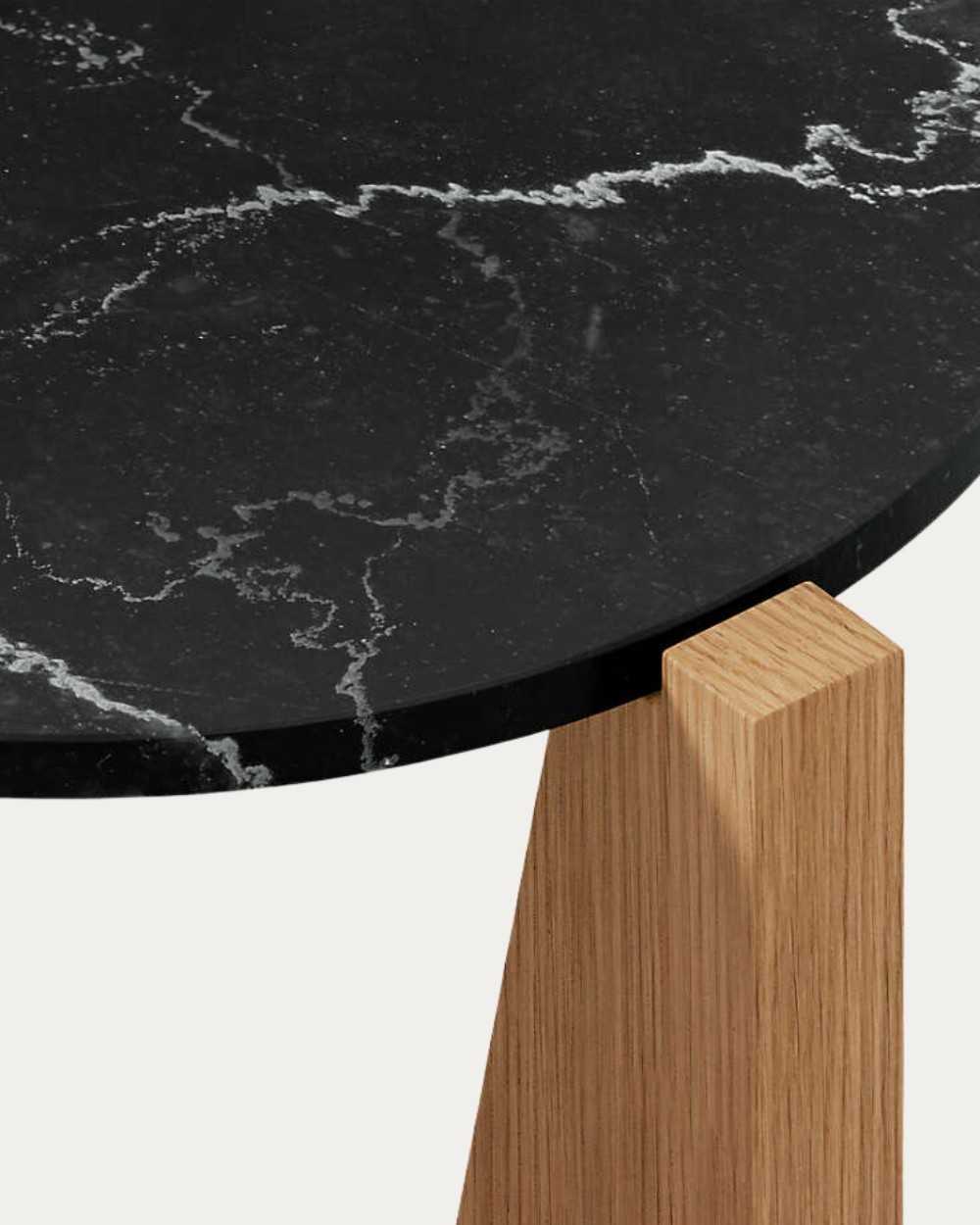 Detalle mesa modelo Antílope