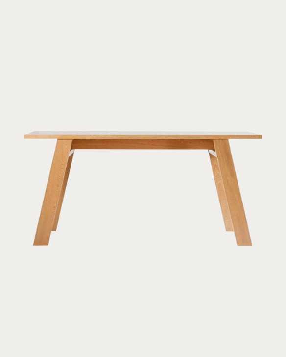 Mesa para comedor fabricada con madera de rosa morada