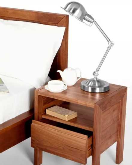 Mesa de noche modelo Italia 2