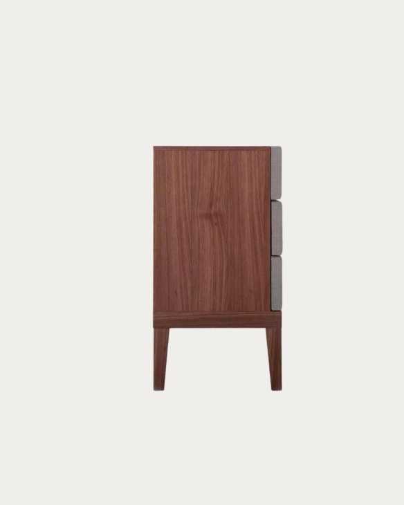 Cajonera de madera rosa morada