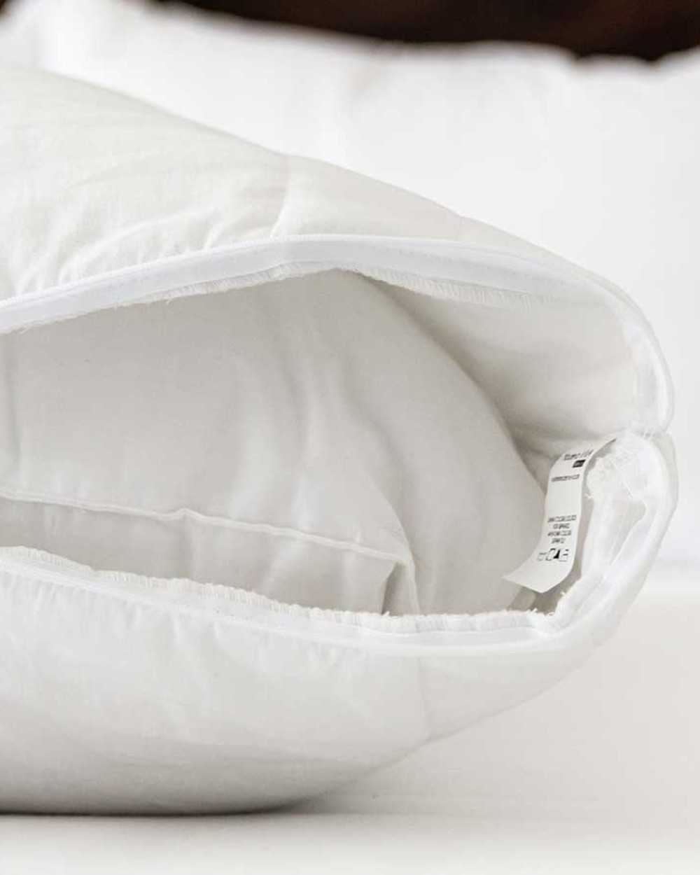 Cierre de protector de almohada