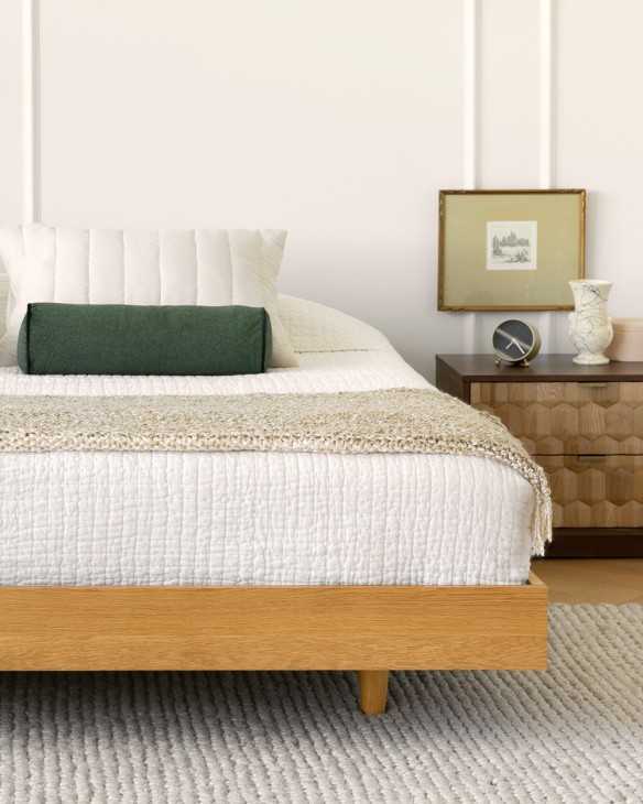 Cama modelo Toronto de Madera VIVA