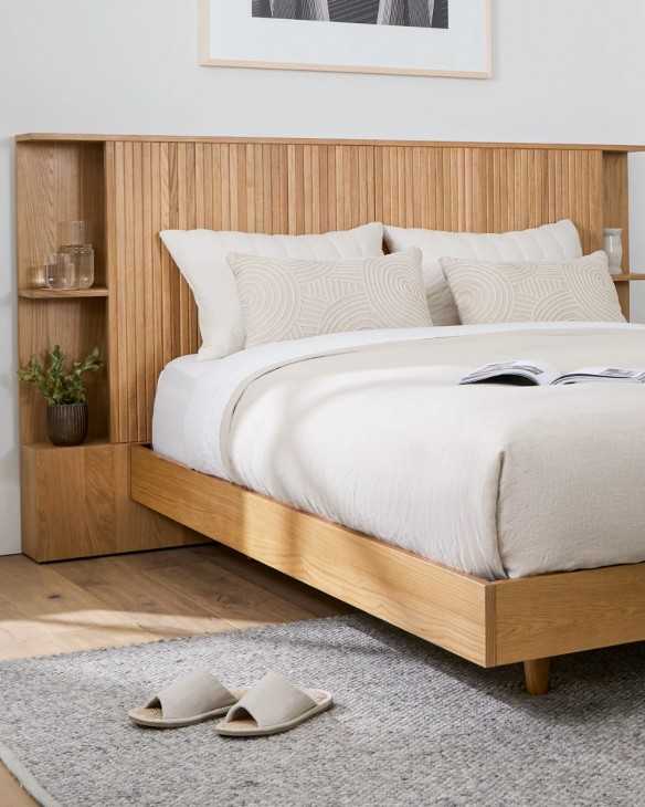 Cama modelo Toronto tamaño Queensize