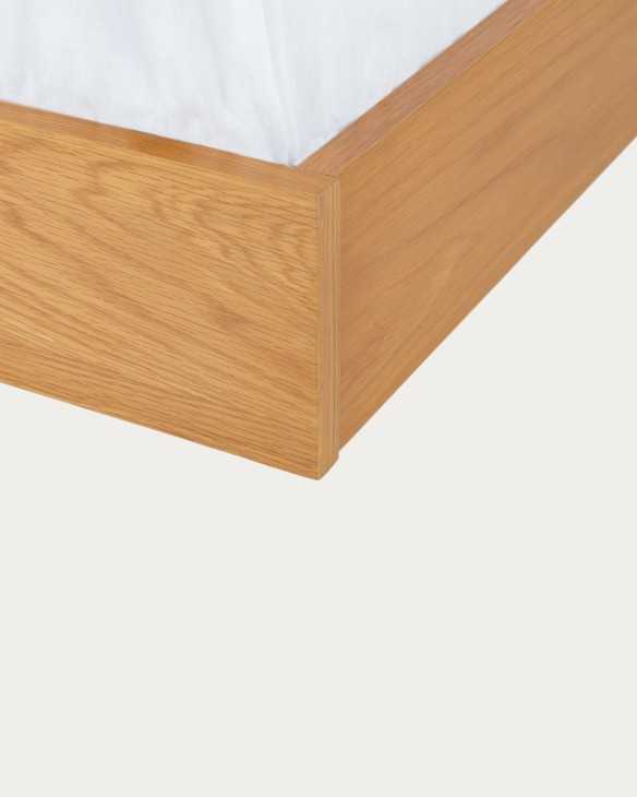 Detalle cama modelo Toronto