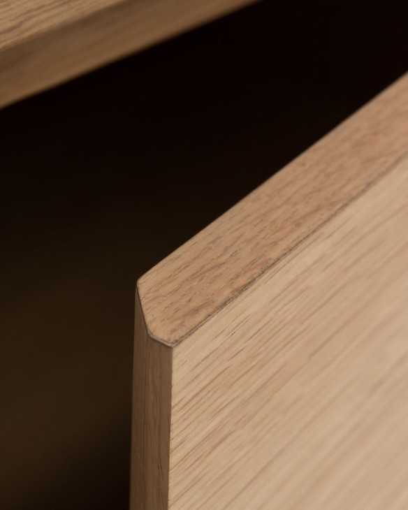 Detalle puerta mueble modelo Madrid