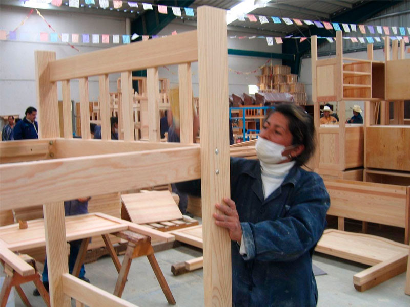 Producción muebles de madera